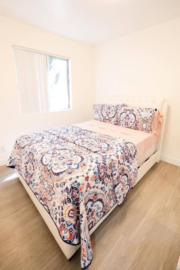Cozy Small 2 Bedroom In Koreatown/Hollywood Los Angeles Exterior foto